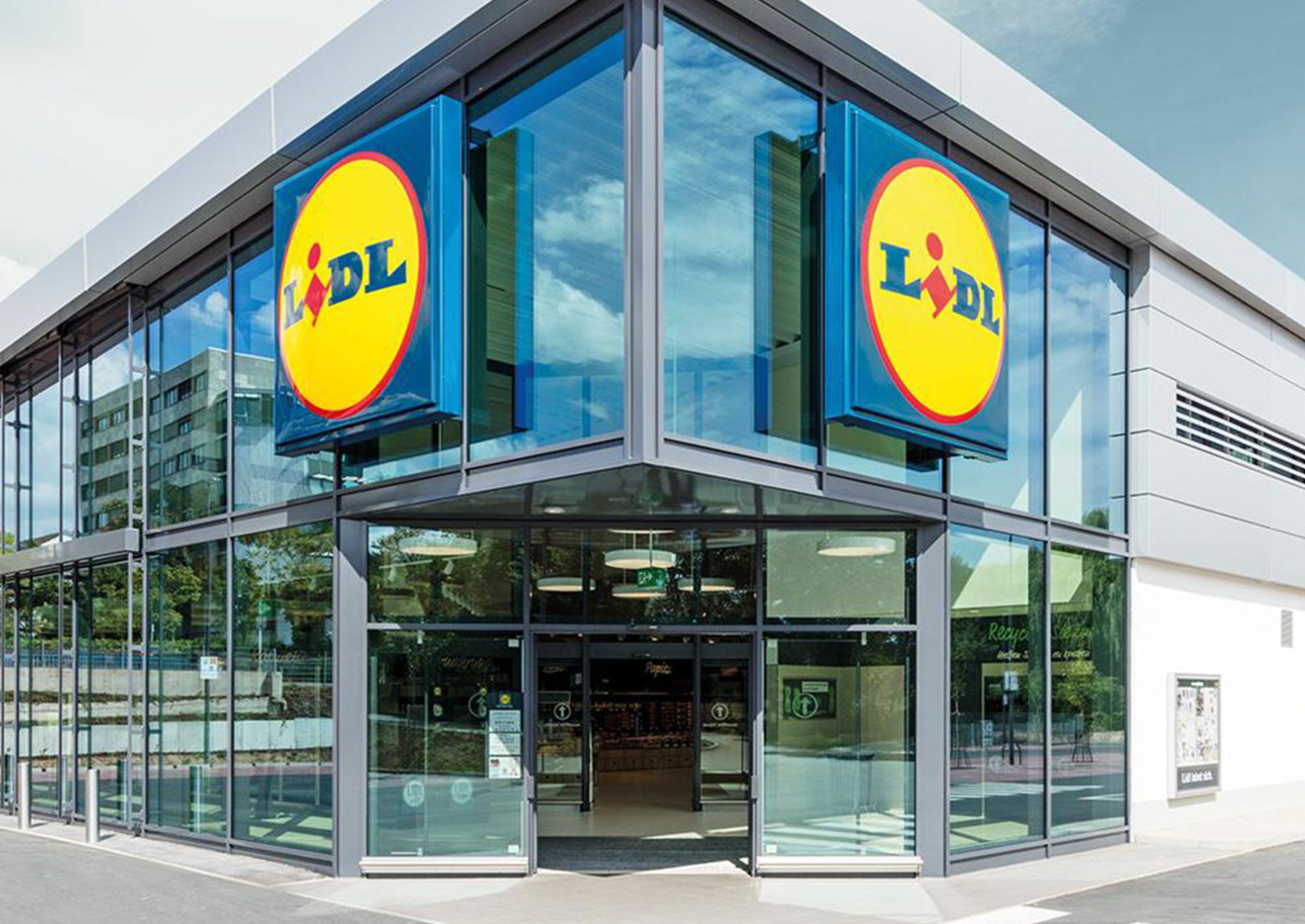 Lidl storefront glass