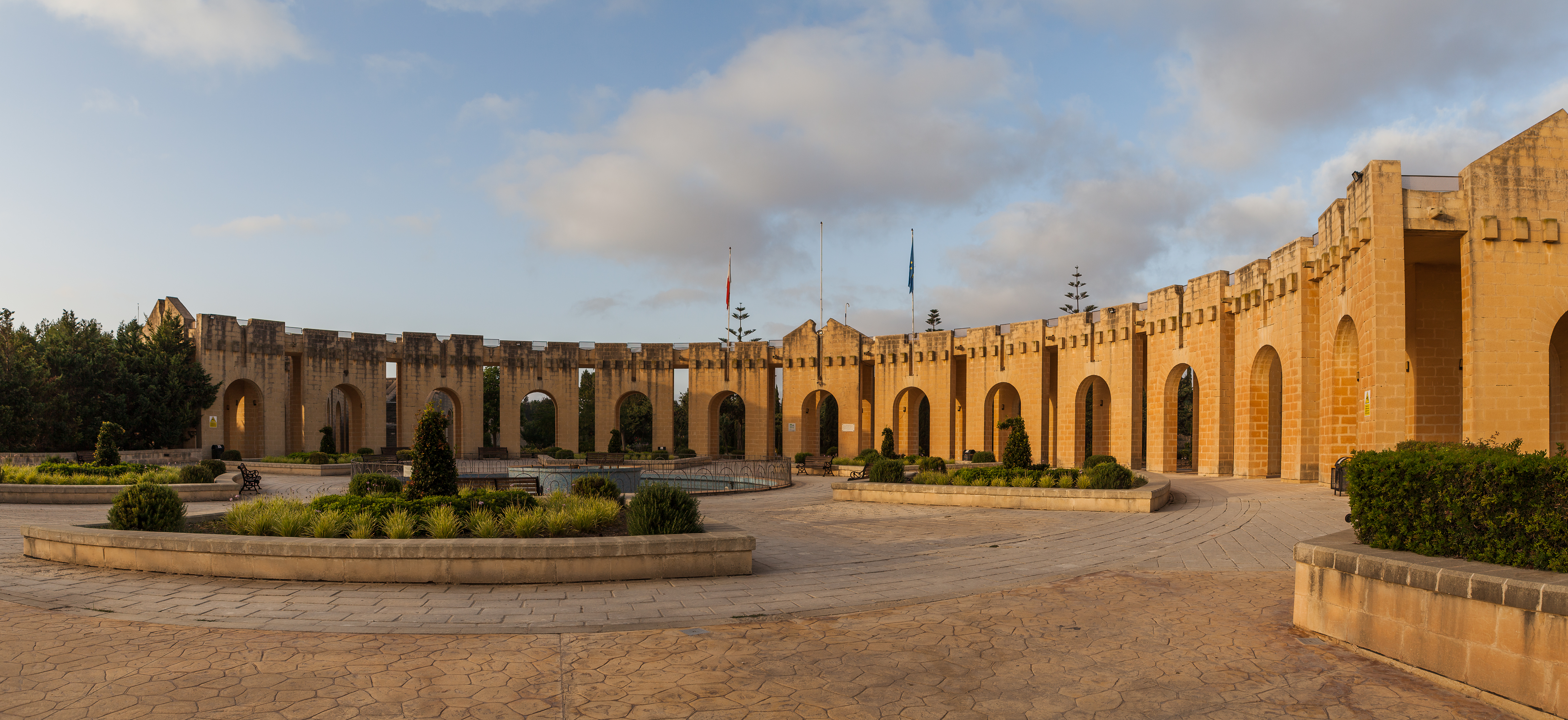 ta qali arches